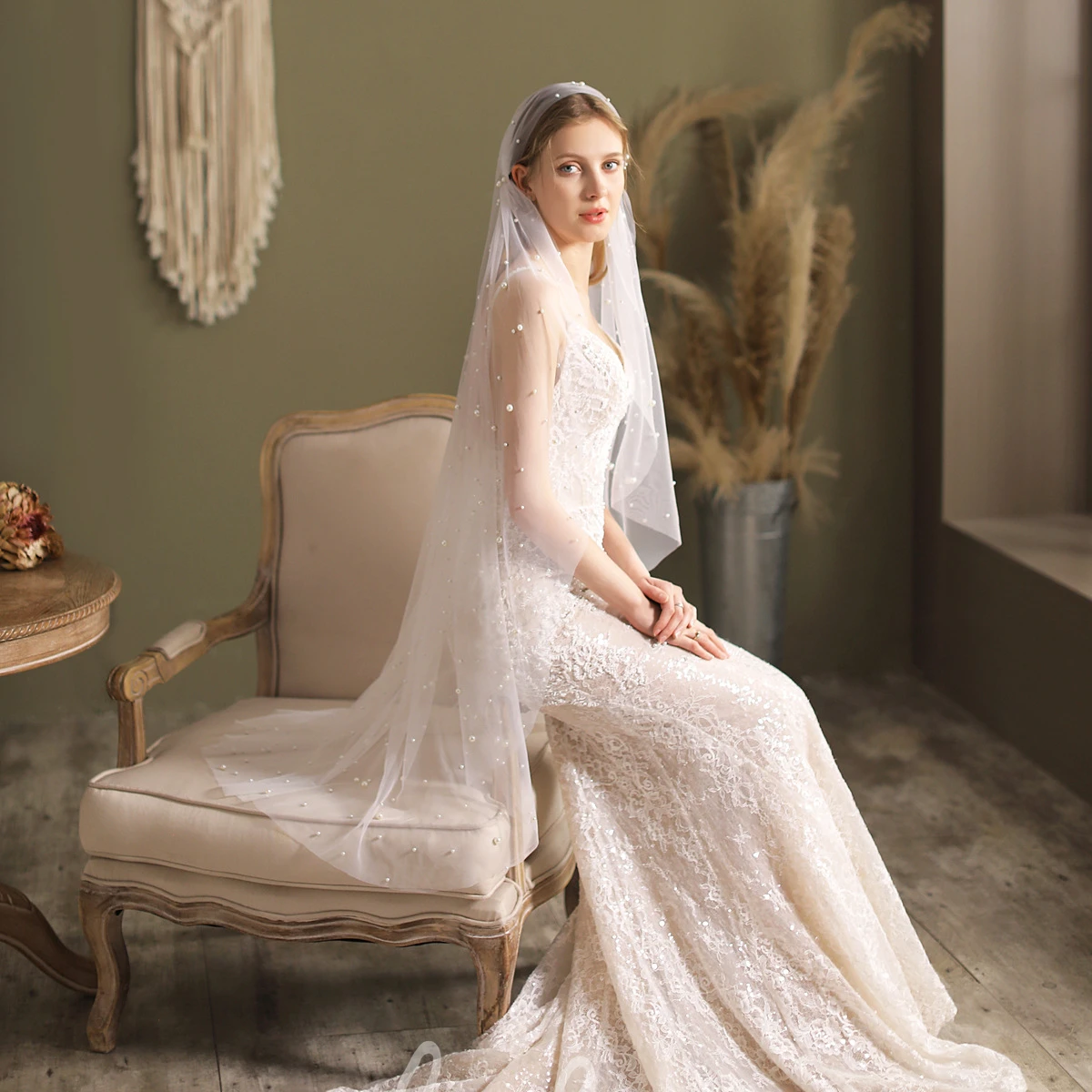 Elegant Vintage Tulle Beaded Veil