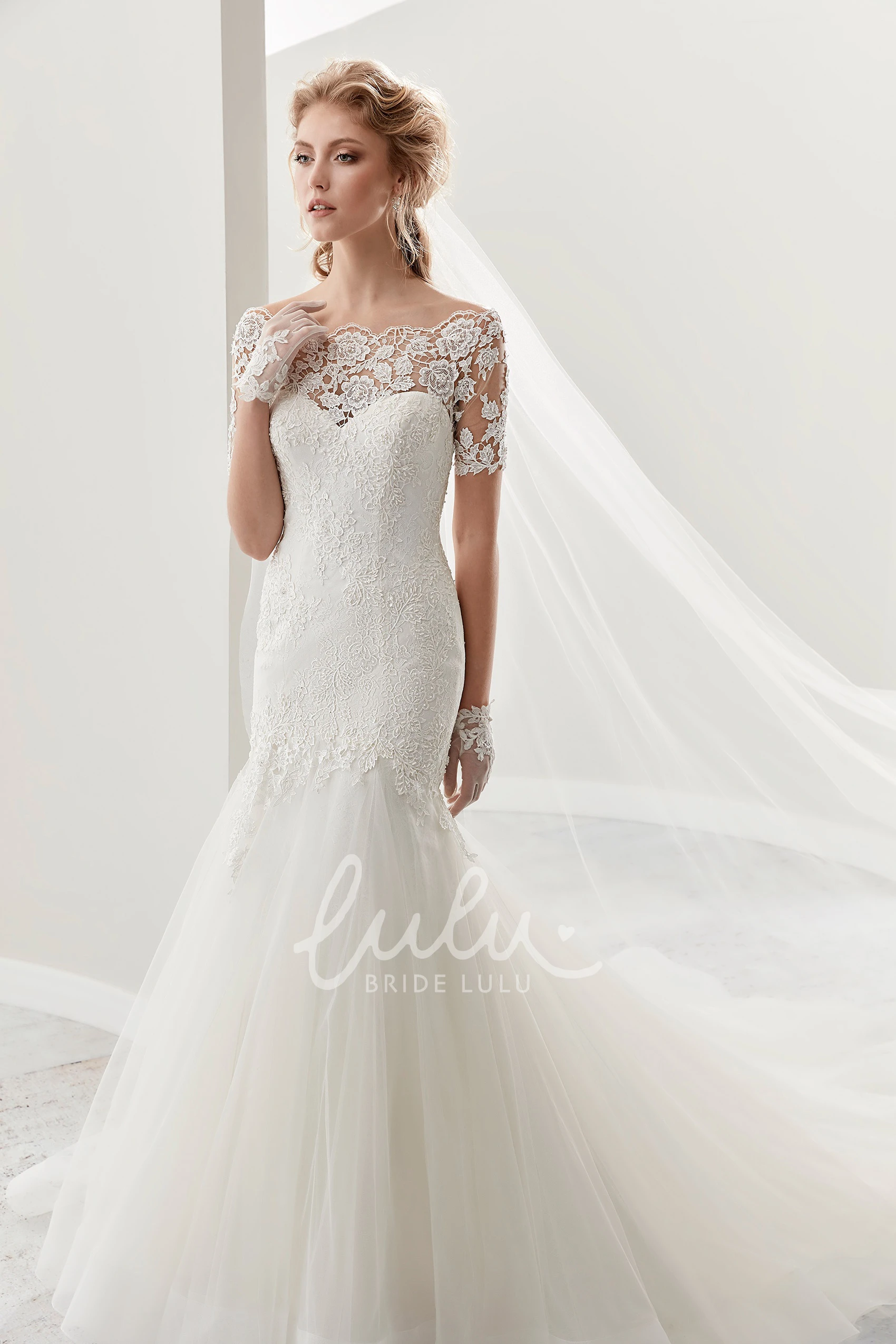 Mermaid Lace Dress with Scalloped Neck and Ruffled Skirt