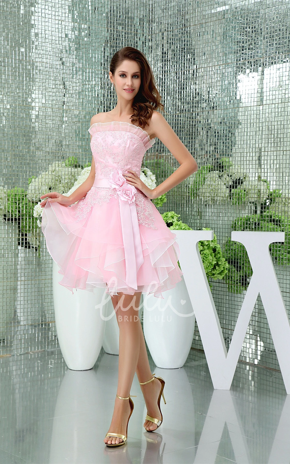 Adorable Floral Short Boho Lace Tulle Strapless A-Line Mini Dress with Appliques and Flower