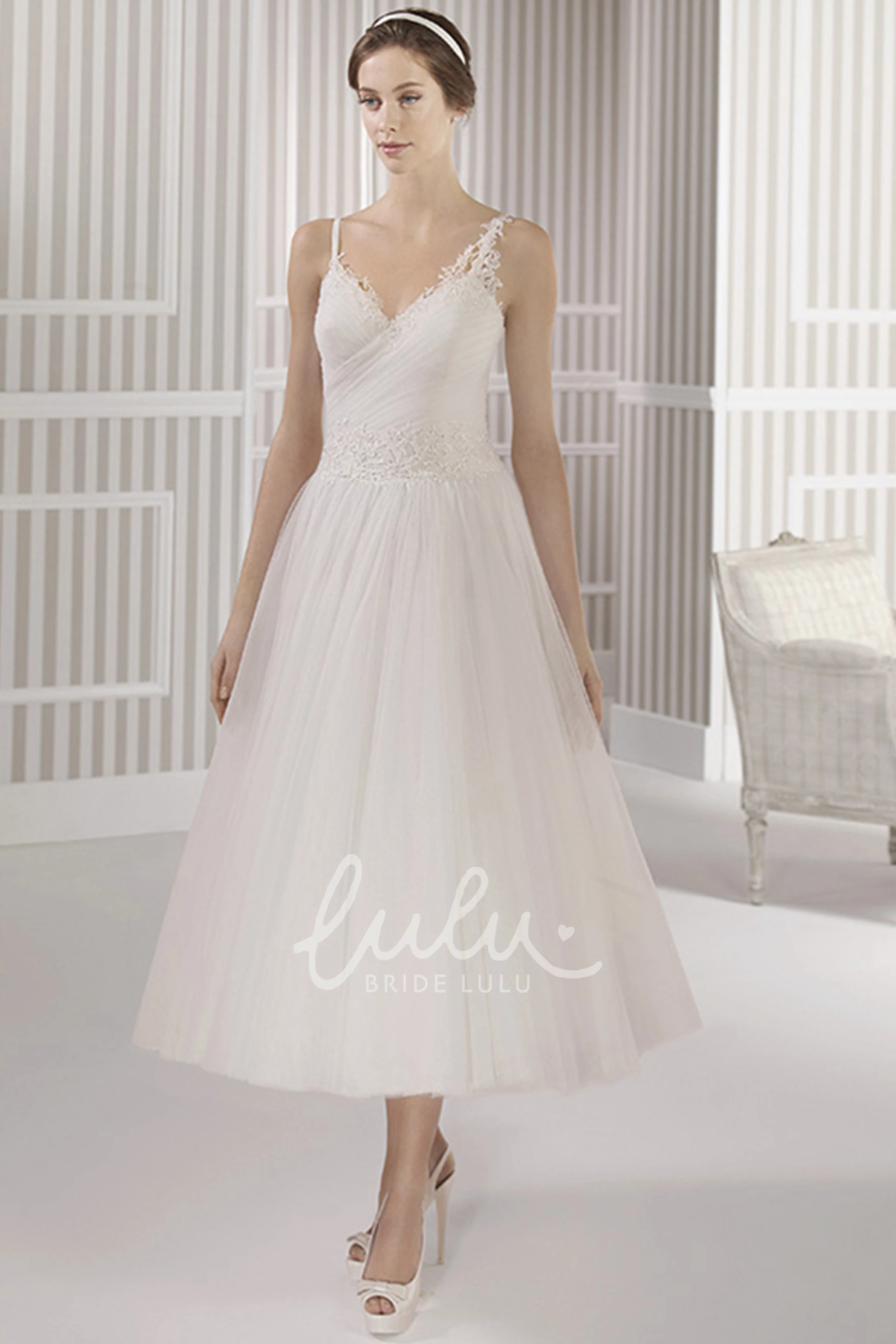 Tea-Length Spaghetti Lace Tulle A-Line Wedding Dress with Ruching Vintage Bridal Gown