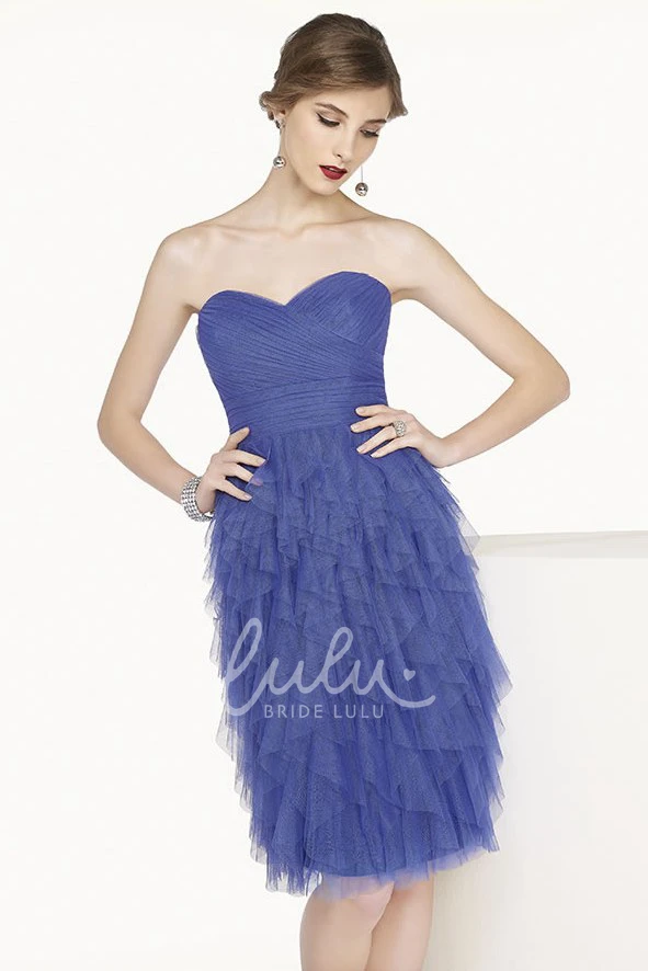 Knee Length Tulle Prom Dress with Tiered Skirt and Sweetheart Neckline