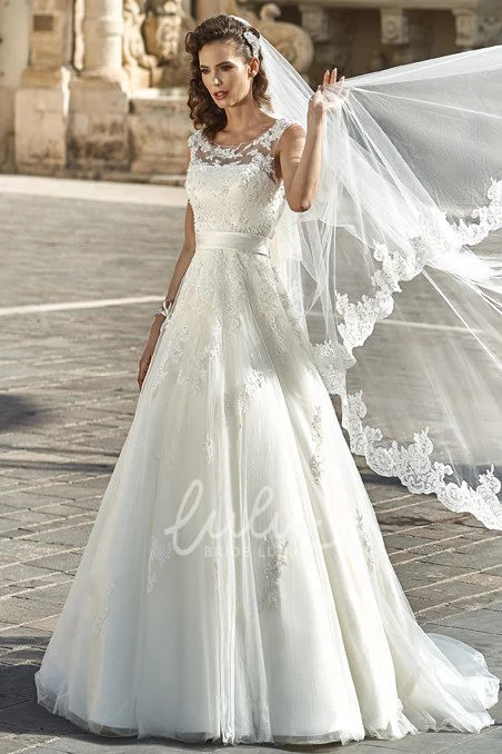 Sleeveless Tulle&Lace A-Line Wedding Dress with Bow Unique Bridal Gown