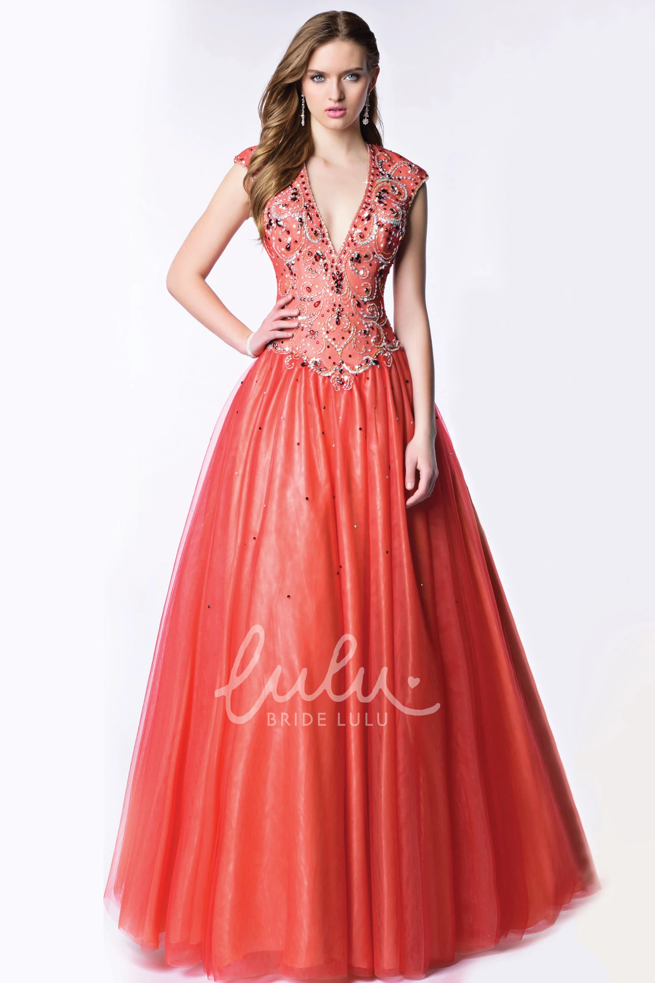 Sequined Lace-Up A-Line Tulle Homecoming Dress Modern Prom Dress