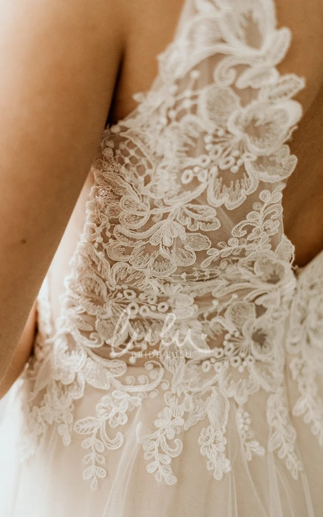 Romantic Spaghetti Straps A-line Elegant V-Neck Deep V-Back Tulle Lace Applique Wedding Dress