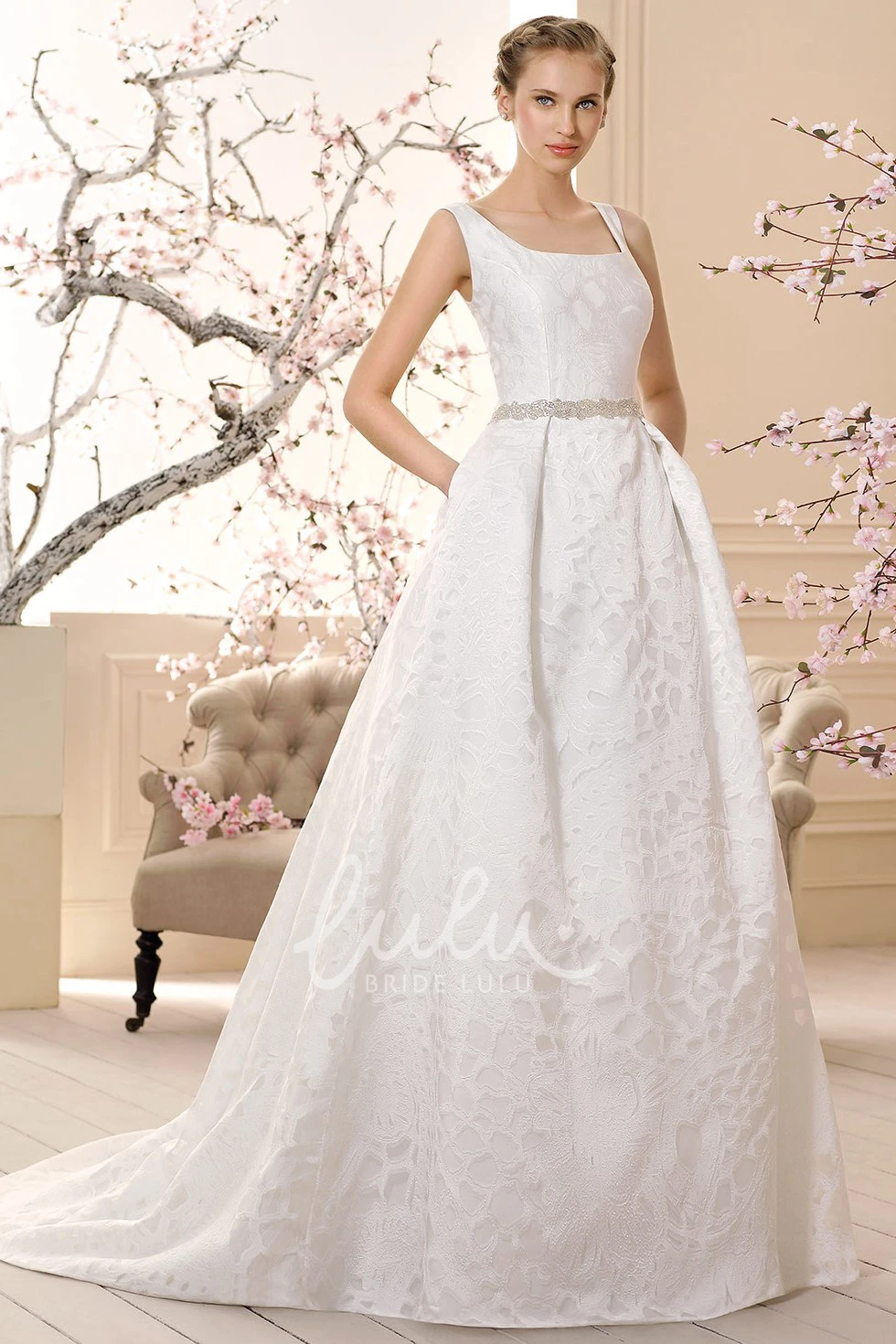 Jeweled A-Line Square-Neck Sleeveless Wedding Dress Classy Bridal Gown