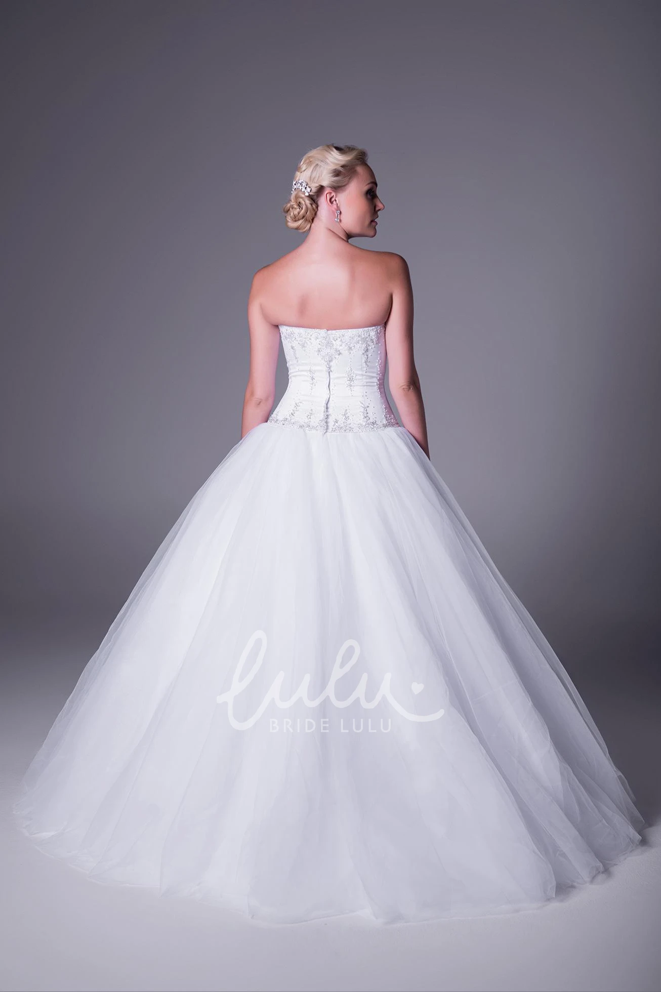 Sweetheart Maxi Tulle Wedding Dress with Beading Ball Gown