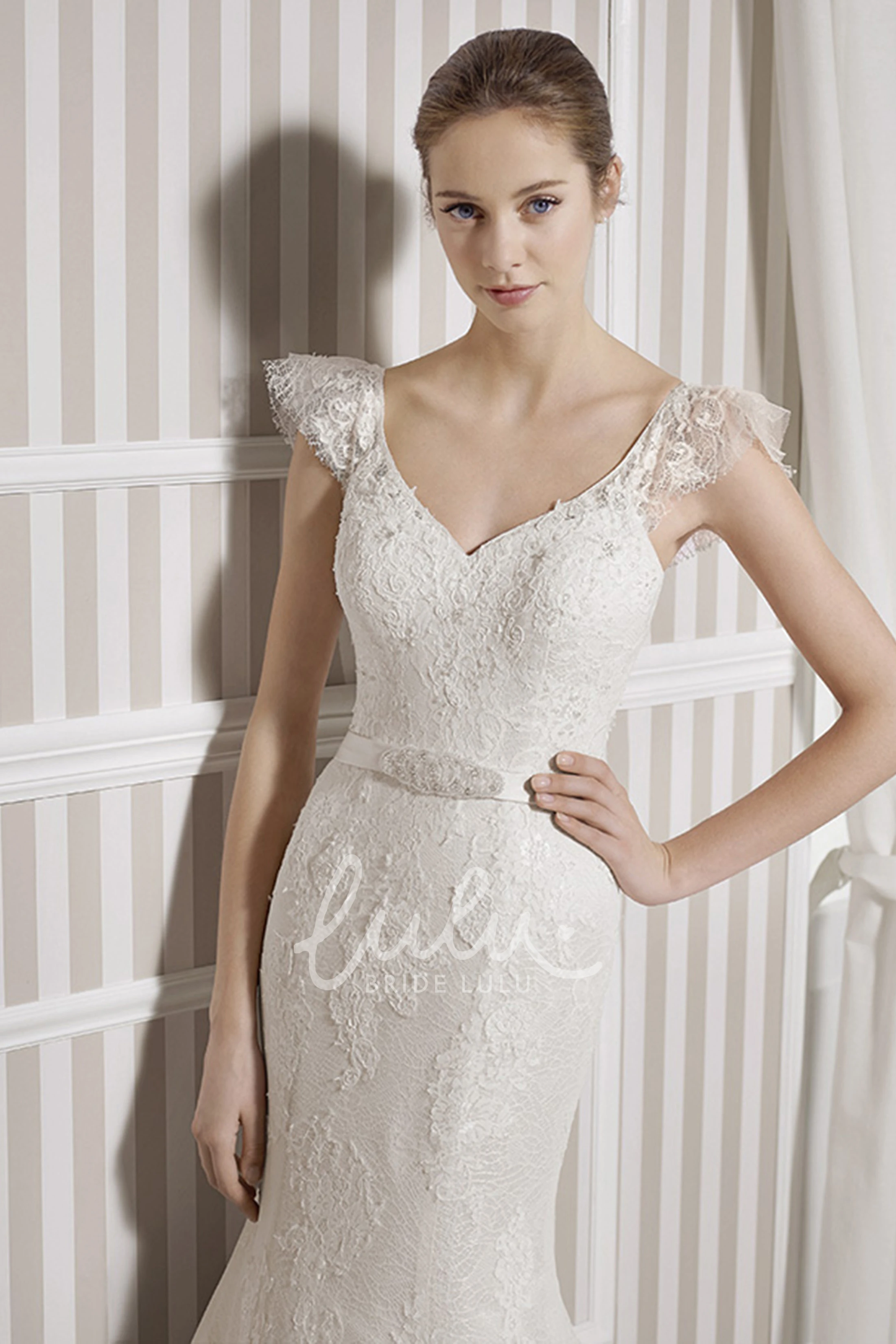 Sheath V-Neck Wedding Dress with Poet Sleeves and Court Train Modern Wedding Dress