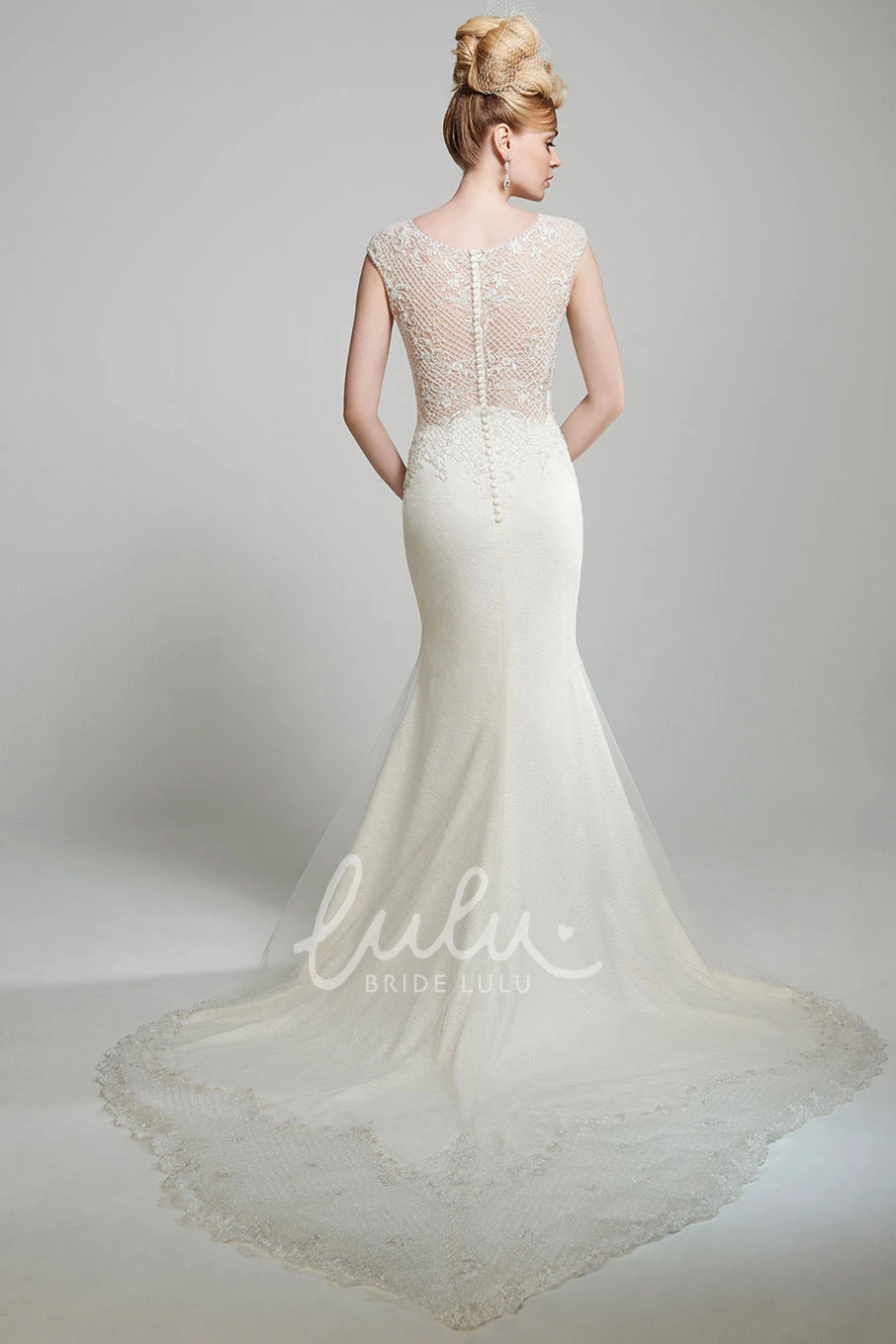Illusion Back Cap-Sleeve Lace Trumpet Wedding Dress with Chapel Train