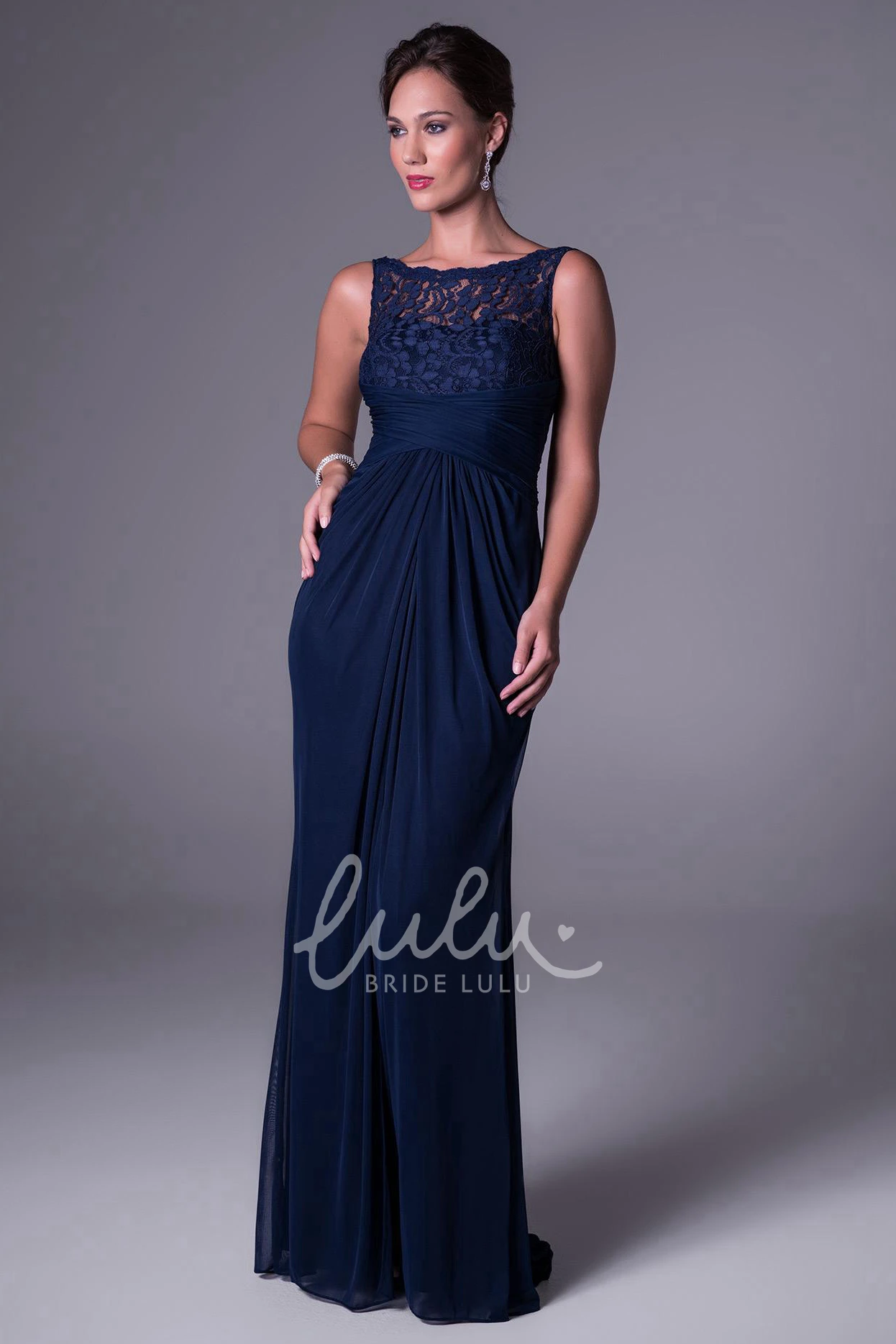 Sheath Lace Sleeveless Bateau-Neck Chiffon Bridesmaid Dress Modern Floor-Length Dress