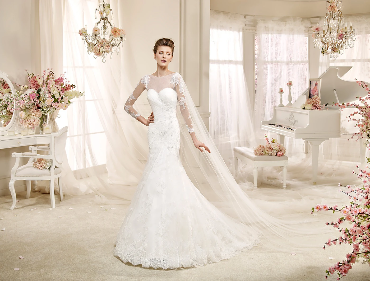 Long-sleeve Illusive Sheath Wedding Dress with Mermaid Style and Appliques Mermaid Illusive Sheath Wedding Dress with Long Sleeves