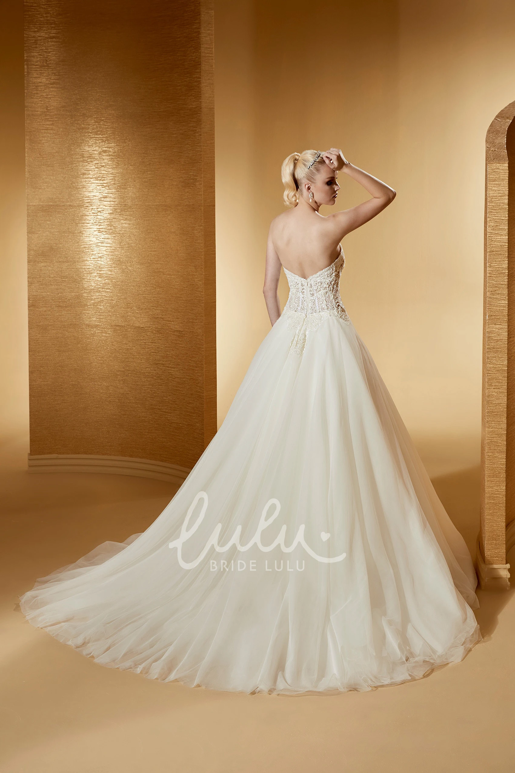 Lace Corset Wedding Dress with Sweetheart Neckline Detachable Cape and A-Line Silhouette