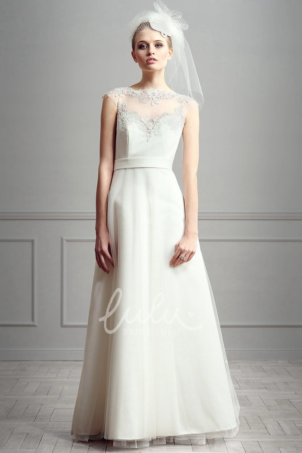 Cap-Sleeve Appliqued Satin Wedding Dress A-Line Jewel-Neck