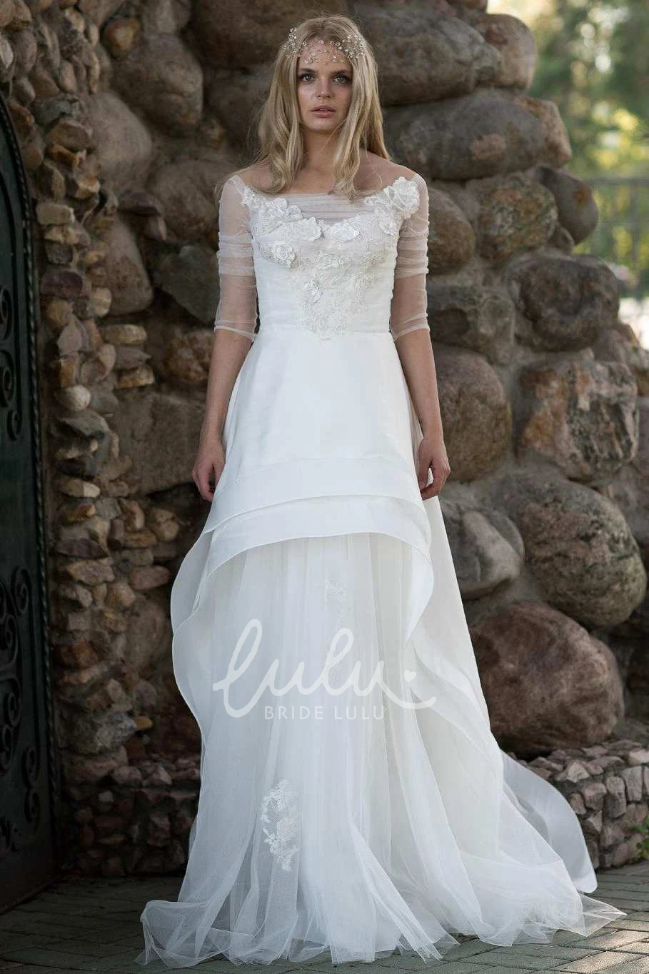 Button Back Wedding Dress with Chiffon Tulle and Lace