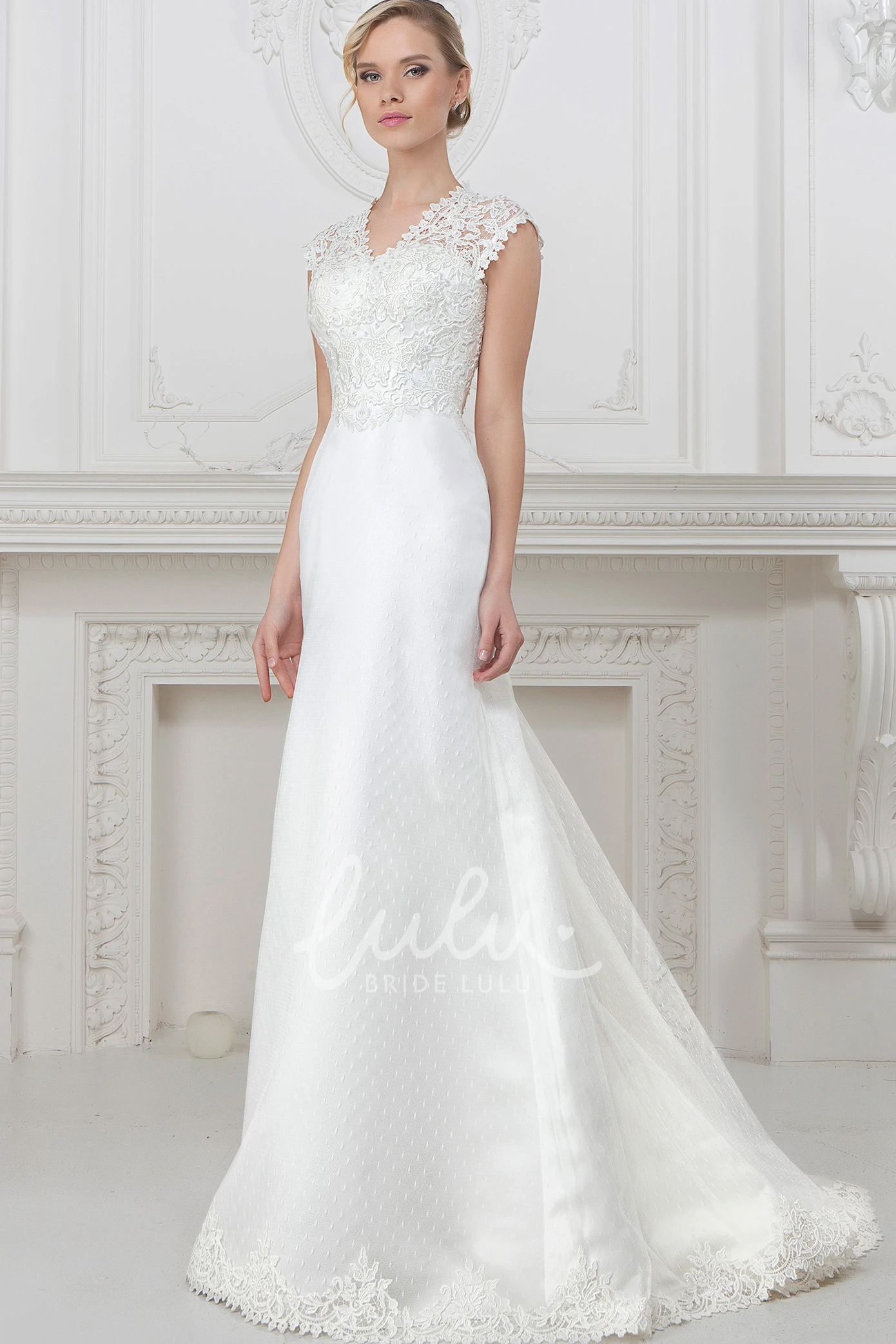 Sheath Wedding Dress with V-Neckline and Cap Sleeves Chic Wedding Dress