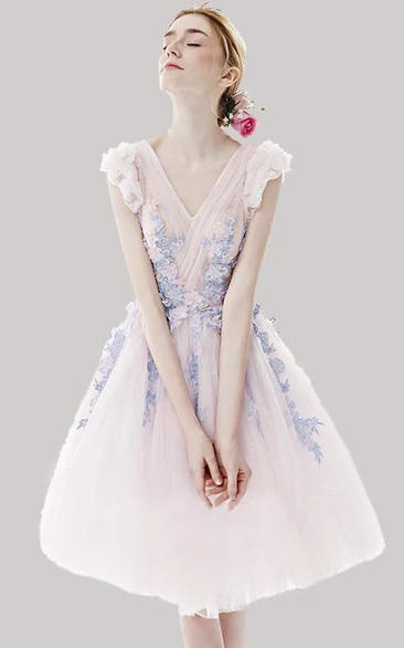 Cute Knee Length Tulle Dress with Cap Sleeves and Floral Appliques Prom Dress