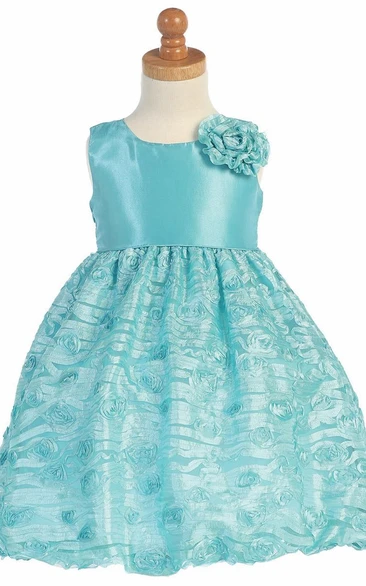 Empire Tiered Tulle Flower Girl Dress with Floral Embroidery Tea-Length Unique