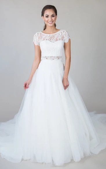 Lace Illusion Scoop-Neck Short-Sleeve Wedding Dress