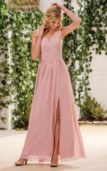 Lace A-Line Bridesmaid Dress with Front Slit Sleeveless V-Neck