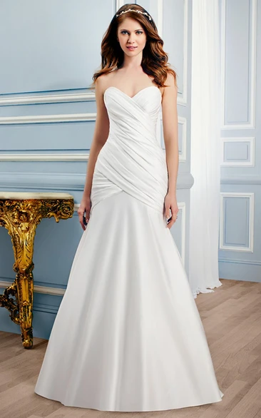 Long Sweetheart Satin Wedding Dress with V-Back and Criss Cross Classic Bridal Gown