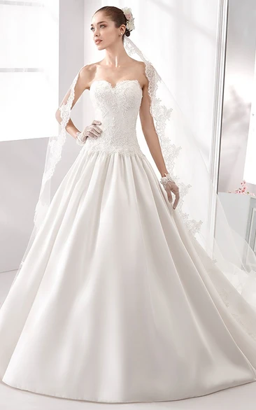 A-Line Wedding Dress with Lace Corset Strapless Appliqued