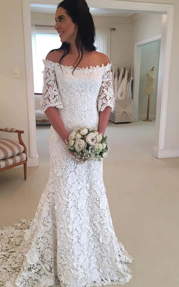 Off-shoulder Lace Sheath Wedding Dress with Zipper