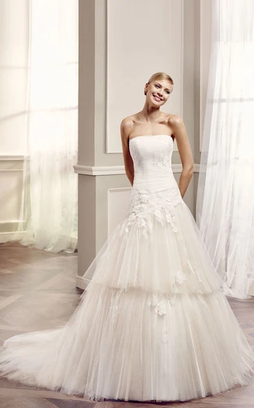 Tiered Tulle Wedding Dress with Appliques A-Line Sleeveless