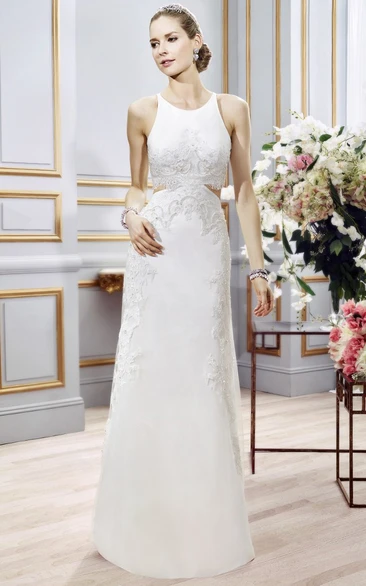 Satin Sheath Wedding Dress with Appliques and Court Train