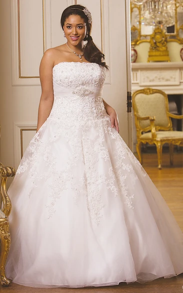 Applique Lace Strapless Brush Train A-Line Plus Size Wedding Dress