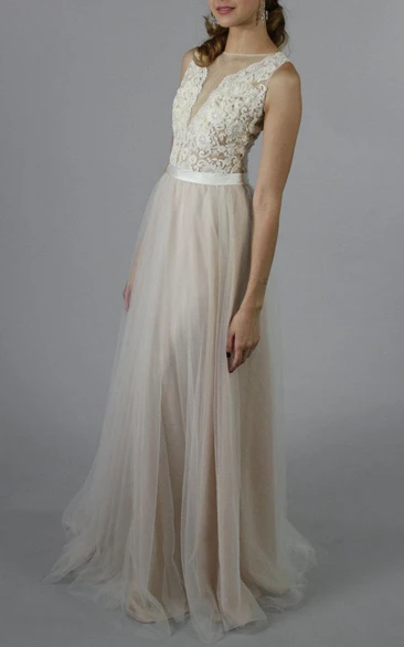 Lace Applique Tulle Bridesmaid Dress