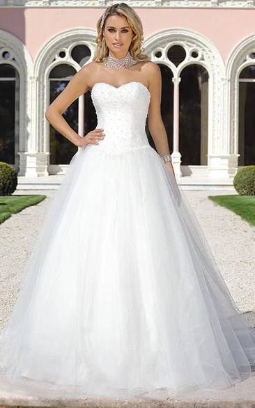 Sweetheart Tulle Wedding Dress with Beading Ball Gown Bridal Dress