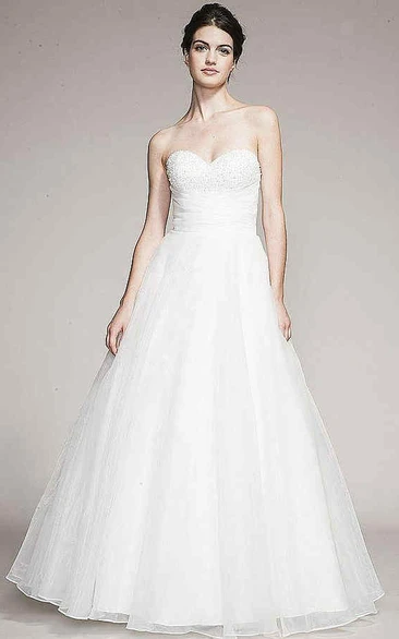 Tulle Sweetheart Wedding Dress with Beading and Pleats Long