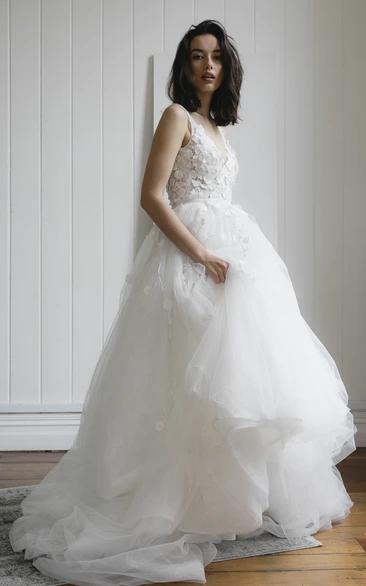 Romantic Sleeveless Bridal Ballgown with Lace Appliques and Tulle Skirt and Plunging V-Neck