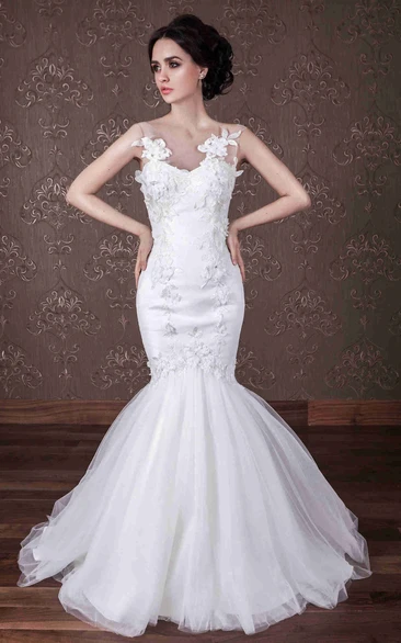 Sleeveless Tulle and Satin Mermaid Wedding Dress with Scoop Neck