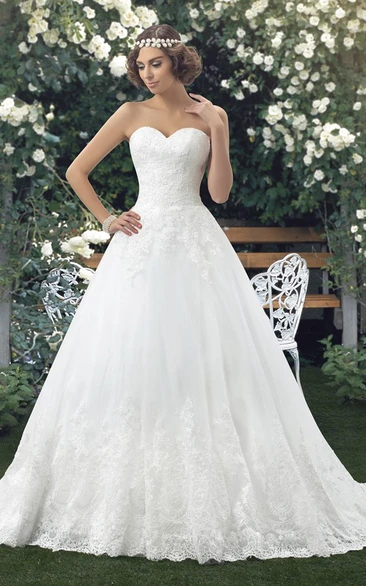 Ball Gown Wedding Dress with Lace Applique Sleeveless Sweetheart Lace Appliqued Ball Gown Wedding Dress