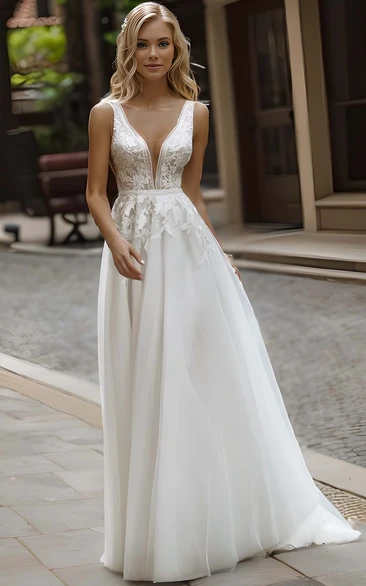 Sexy Western A-Line Long Lace Wedding Dress Illusion Elopement Sleeveless Floral Gown with Appliques