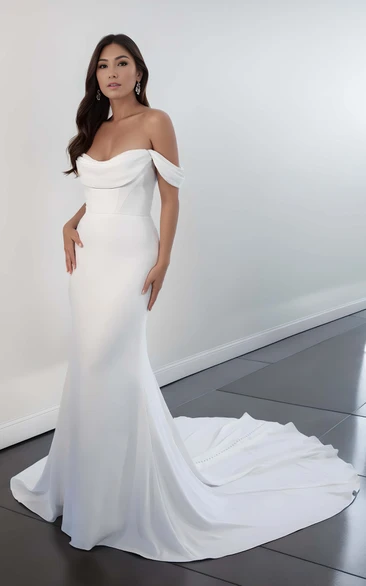 Sexy Romantic Mermaid Satin Off-the-Shoulder Wedding Dress Demure Elegant Button Back Bridal Gown with Train