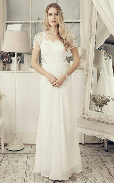 Chiffon V-Neck Appliqued T-Shirt Sleeve Wedding Dress Casual Style