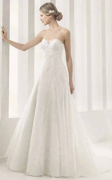 Sweetheart A-Line Lace Wedding Dress with Applique Details