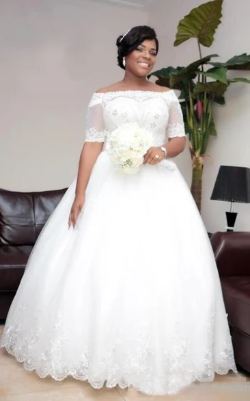 Simple plus size wedding dresses best sale with sleeves