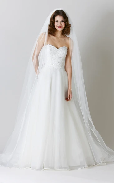 Tulle Sweetheart A-Line Wedding Dress with Beading Sweep Train