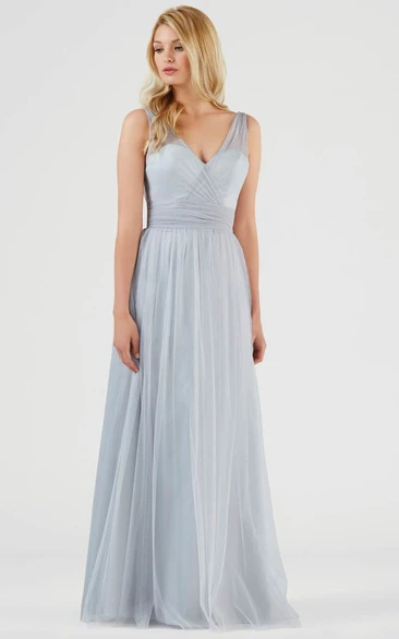 Tulle Bowed Bridesmaid Dress Ruching Sleeveless V-Neck Prom Dress