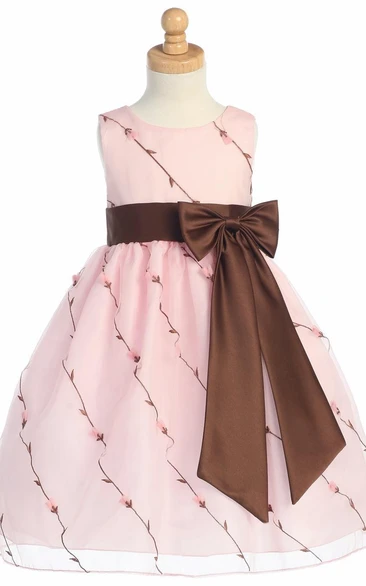 Organza & Taffeta Flower Girl Dress with Bow Tea-Length Wedding Dress