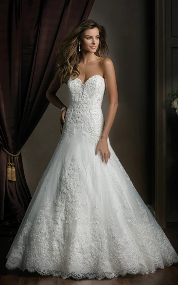 Pleated Mermaid Wedding Dress with Sweetheart Neckline and Appliques