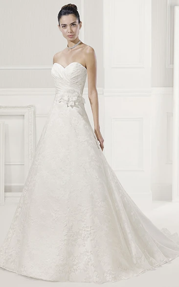 Lace A-line Sweetheart Wedding Dress with Floral Accents