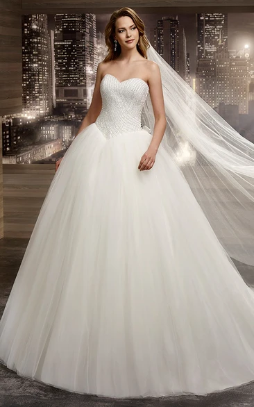 Floral Back Puffy A-Line Bridal Gown with Sweetheart Neckline