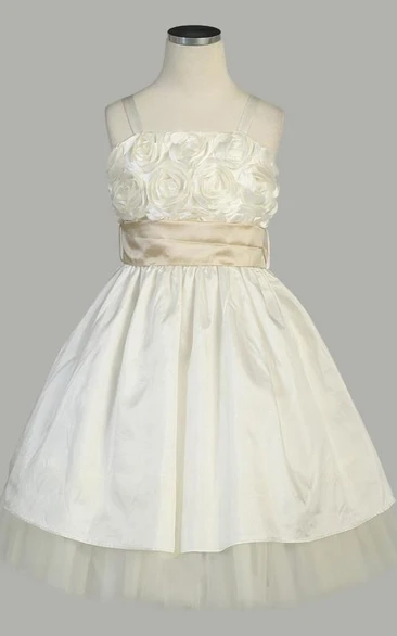 Ruffled Tiered Tulle&Taffeta Flower Girl Dress with Spaghetti Straps Classy Wedding Dress for Girls