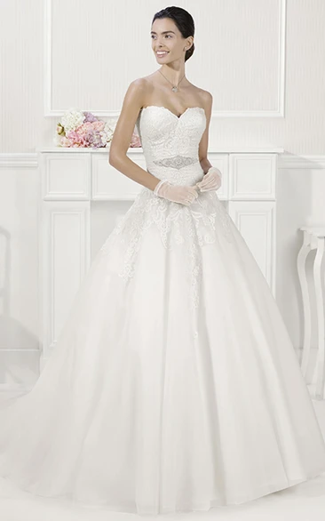 A-Line Tulle Wedding Ball Gown with Beaded Waist Sweetheart