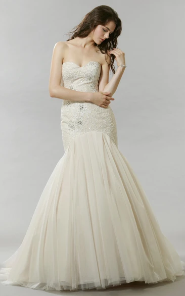 Trumpet Sweetheart Tulle Wedding Dress Maxi Beading V Back