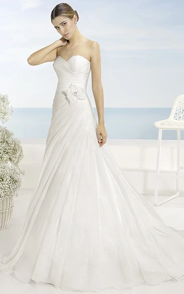 Organza A-Line Wedding Dress with Sweetheart and Cape