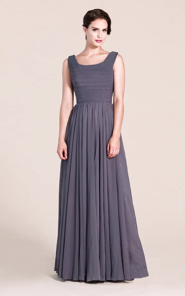 Sleeveless A-line Ruched Bridesmaid Dress with Scoop Neck